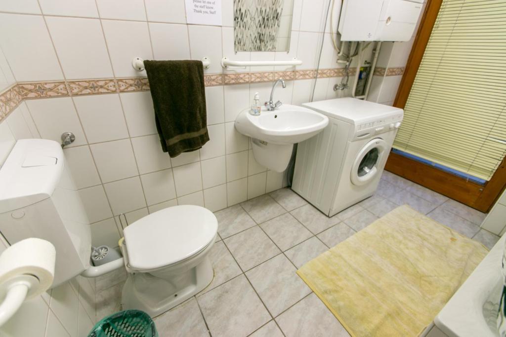 Colors Guest House Budapest Phòng bức ảnh